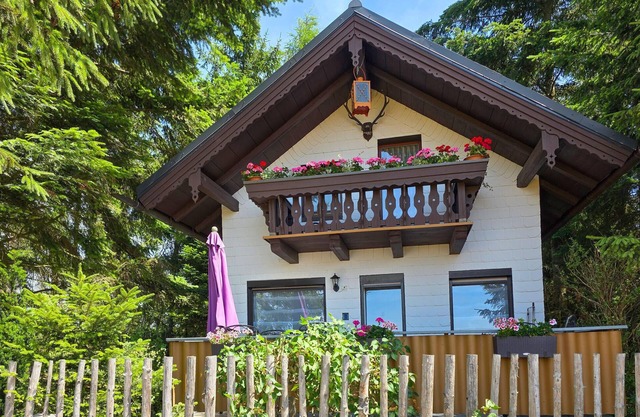 2 bedroom beautiful home in Remptendorf