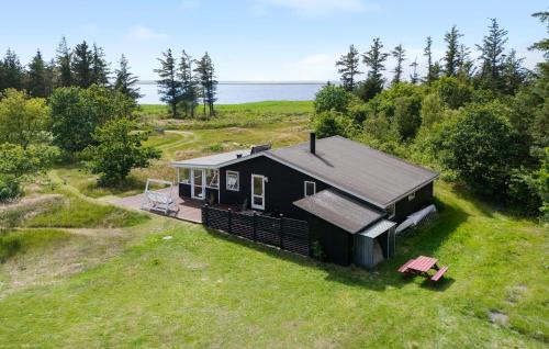 2 Bedroom Beautiful Home In Skjern