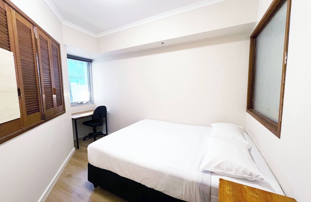 2-Bedroom CBD Apartment | Sleeps 4 | Prime Location