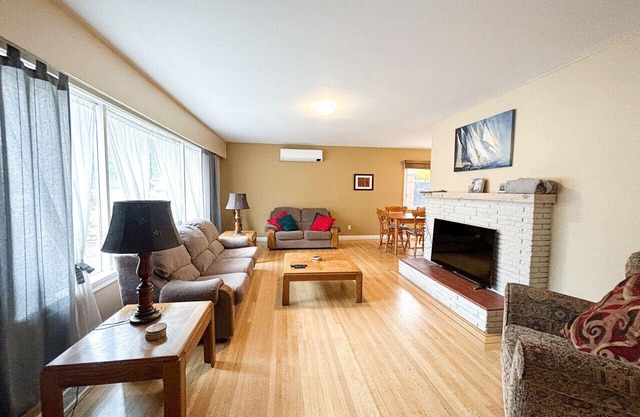 2 Bedroom Central Penticton Home