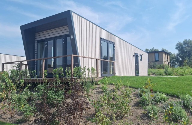 2-bedroom chalet with terrace