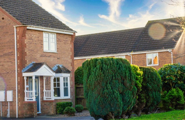 2 Bedroom Comfort House - Street View