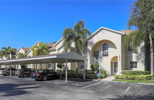 2 Bedroom Condo 95136 by Houzlet