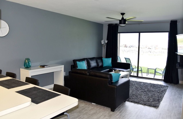 2 Bedroom Condo On Lake Okeechobee