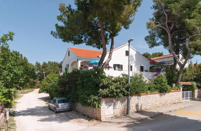 2 bedroom cozy apartment in Supetar