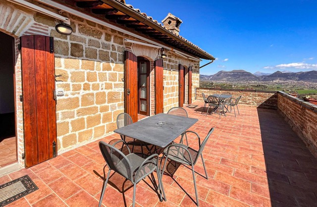 2 bedroom cozy apartment in Gubbio