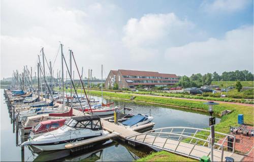 2 Bedroom Cozy Home In Bruinisse