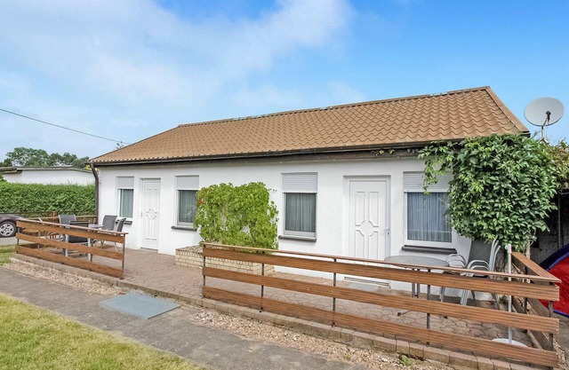 2 bedroom cozy home in Gahlkow