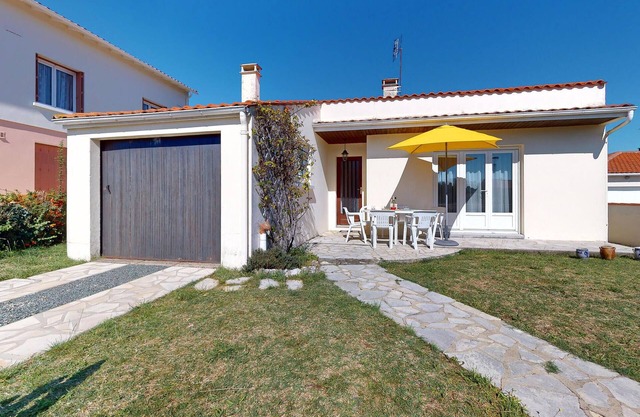 2 bedroom cozy home in Royan