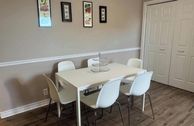 2 Bedroom Downtown and near Waterfront