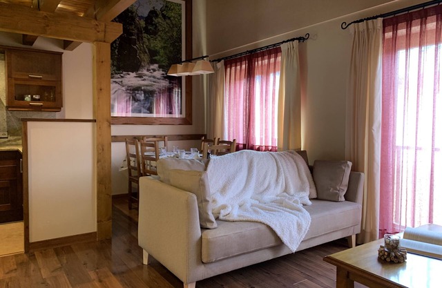 2 Bedroom Duplex Apartment in La Molina