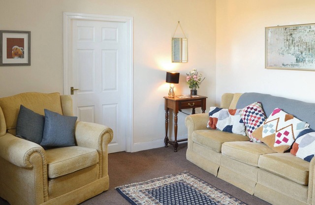 2 bedroom accommodation in Holywell, Whitley Bay