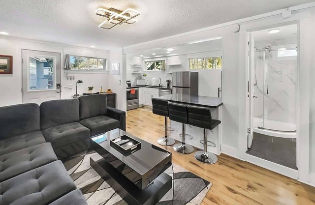2-Bedroom Golf Course Getaway!