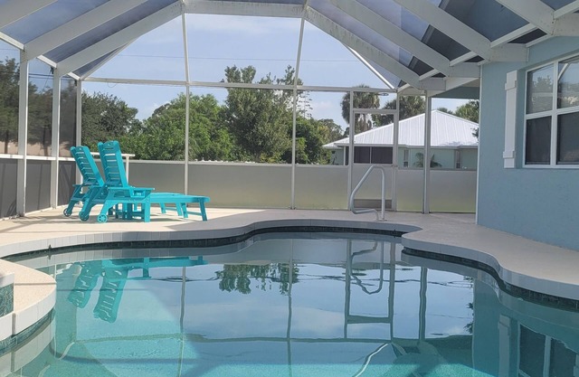 2 bedroom home close to Boca Grande!nPrivate Poolside Paradise!nGolfer's Dream!