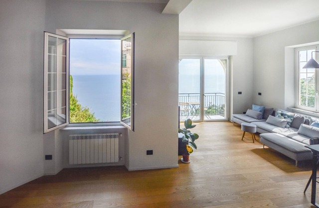 2 bedroom lovely apartment in Genova