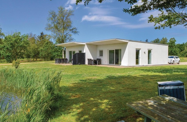 2 bedroom lovely home in Ringkøbing