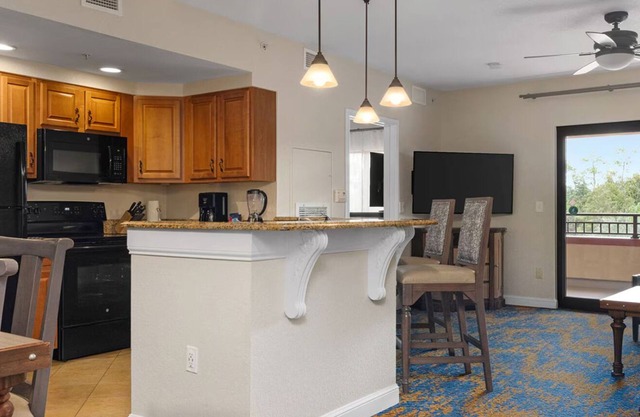 2 Bedroom - Luxury Resort Stay at Wyndham Bonnet Creek – Minutes from Disney!