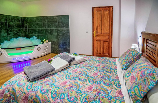2 bedroom nice apartment in La Omañuela