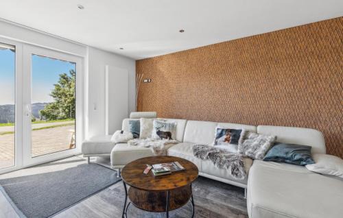 2 Bedroom Nice Apartment In Winterberg