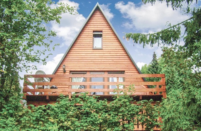 2 bedroom nice home in Bad Lobenstein