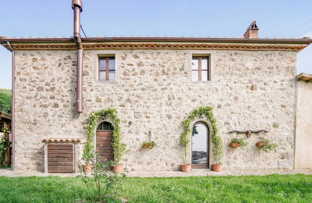 2 bedroom nice home in Stribugliano