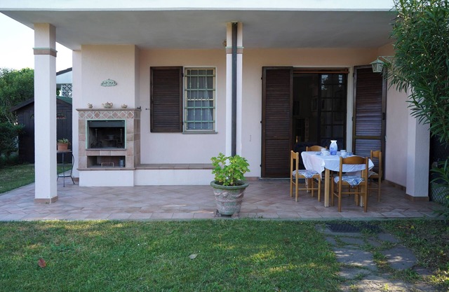 2 Bedroom Private vacation home in Lido degli Scacchi