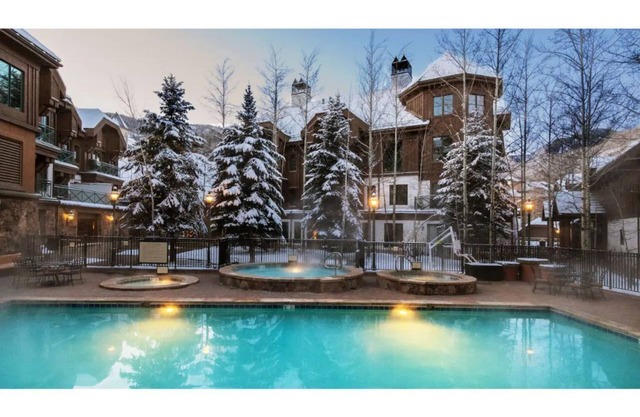 2 bedroom penthouse at Hyatt mountain lodge ski