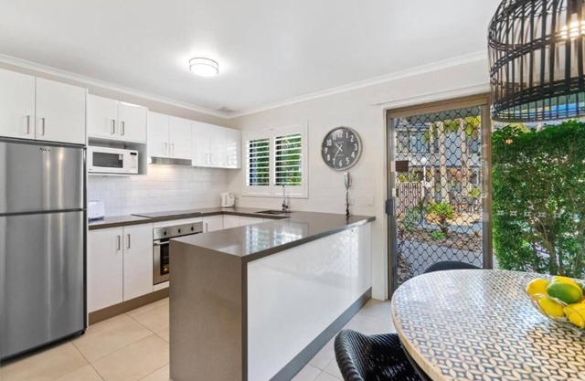 2 Bedroom Premium Riverview Apartment