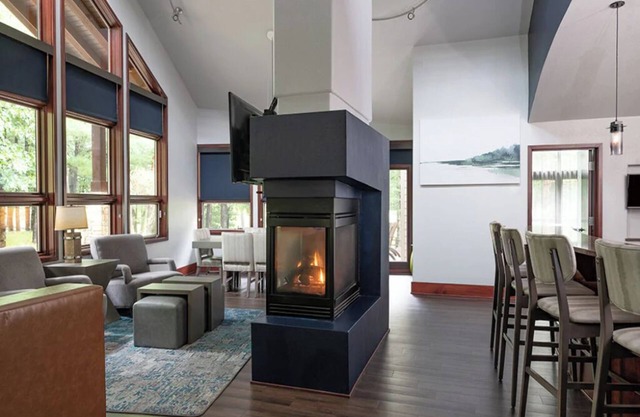2 Bedroom Presidential Condo in Wisconsin Dells, at Sundara Cottages Resort!