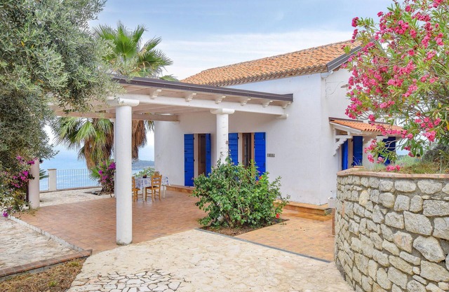 2 bedroom stunning home in Diamante
