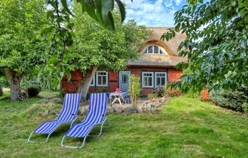 2 Bedroom Stunning Home In Rankwitz Ot Quilitz