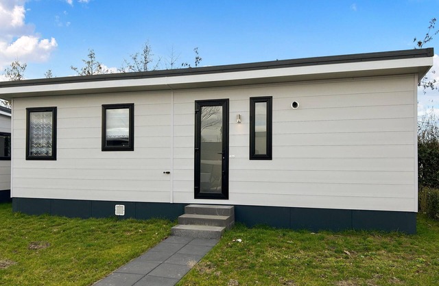 2 bedroom stunning home in Scherpenisse