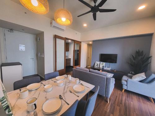 2 Bedroom Suite Una Jalan Peel