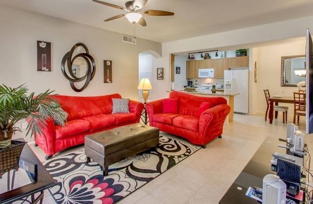 2 Bedroom Townhome 19691 by Houzlet