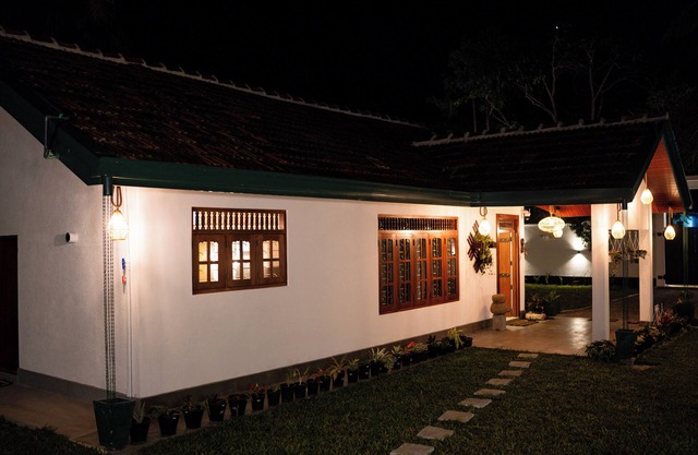2-bedroom villa in serene Ahangama with WiFi, AC