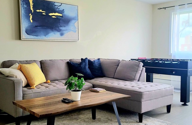 2 Bedroom - Walking Distance to West Edmonton Mall
