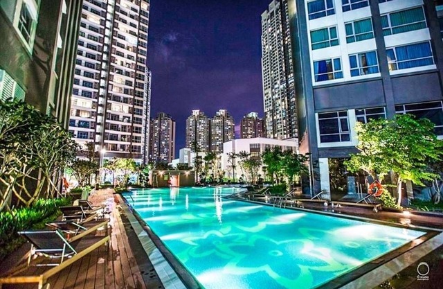 2 bedrooms in Central⭐️ Great View⭐️Free Pool & Gym