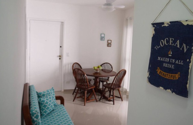 2 blocks from Enseada beach and cozy
