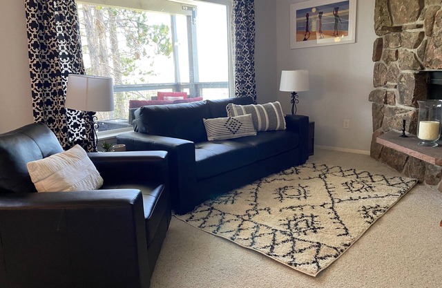 2 BR/1 Bath Winter Park/Fraser Family Condo