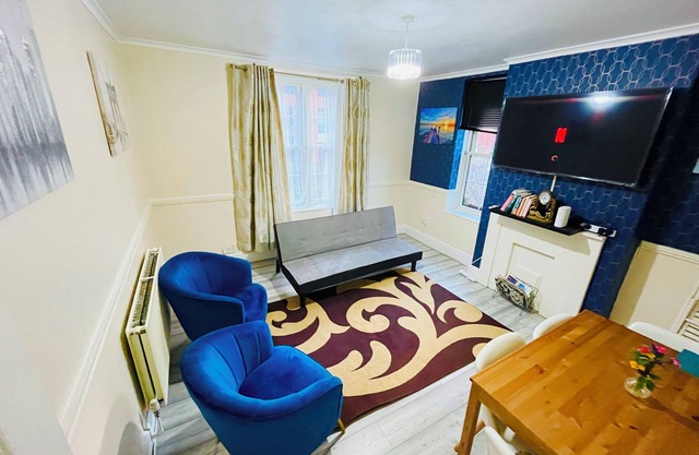 2 Br Flat in Greenwich next to Cutty Sark