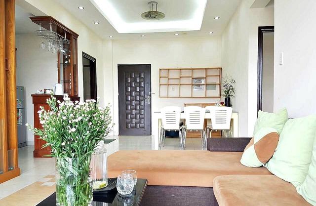 2 Br In Cosy Apartment With Balcony And Garden View