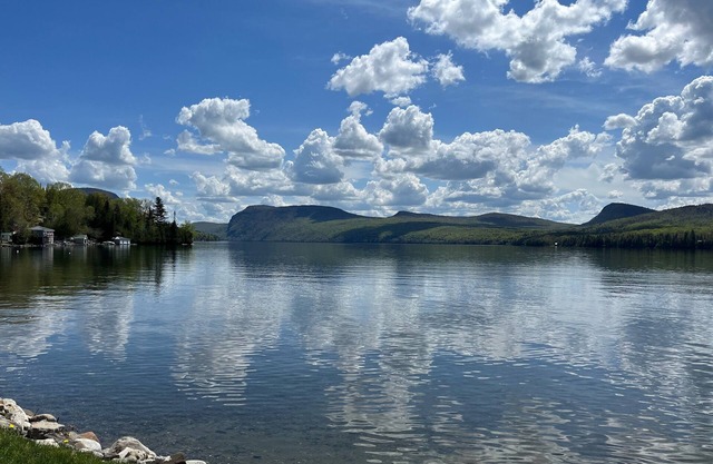 2 BR Lakeside Cottage on Willoughby Lake - Northeast Kingdom, Vermont