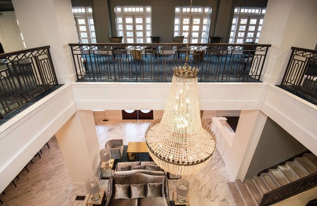 2 Connecting Suites at a 4⭐️ Hotel