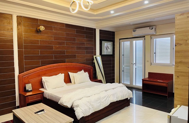 2 Double rooms with private SBD