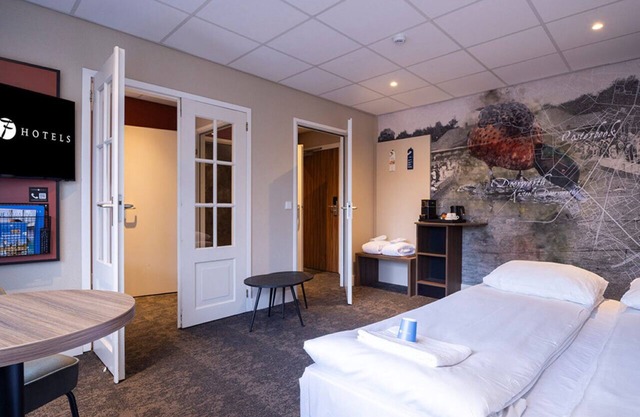 2 Forest Rooms - Experience with Modern Comfort, Close to Arnhem