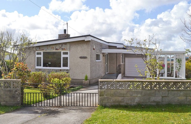 2 bedroom accommodation in Trearddur Bay near Holyhead