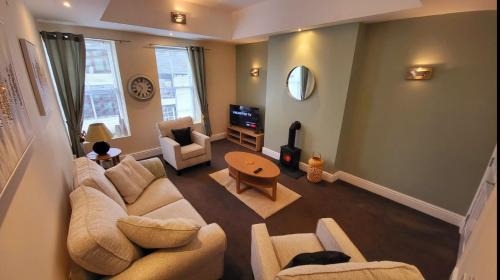 2 hicks lane, apartment 2