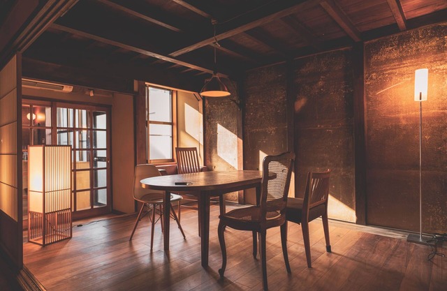 2 min. from JR station｜Up to 10 people for private parties｜100 year old private house｜Mt. Fuji｜Handmade bedding by the best craftsmen in Japan