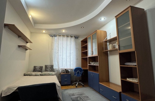 2-Min Walk to Historic Center! Luxe Private Rooms w/Co-Working & Co-Living Space