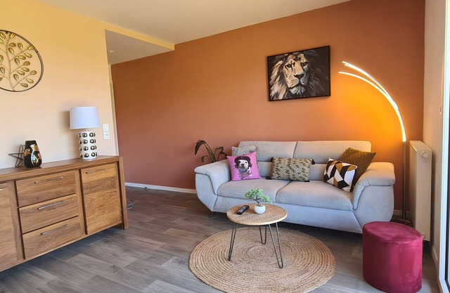 2 minutes walk from the white sand beach, garden apartment with terrace
